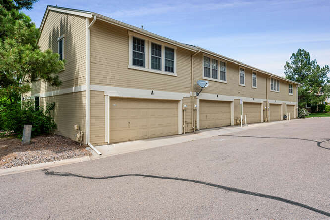 Building Photo - 2971 W Long Dr