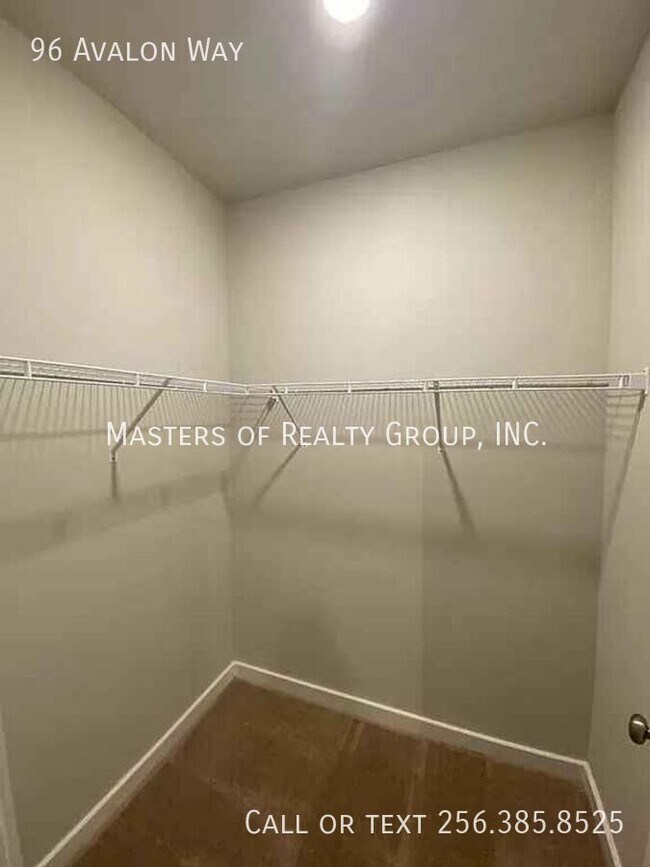 Building Photo - 96 Avalon Wy
