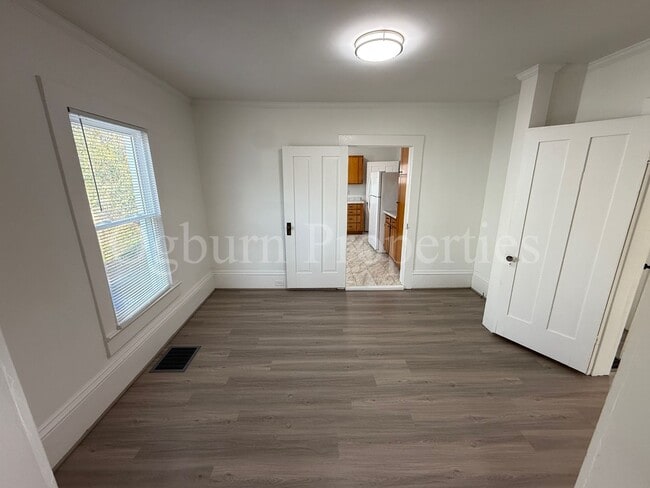 Building Photo - 1607 Thurmond St