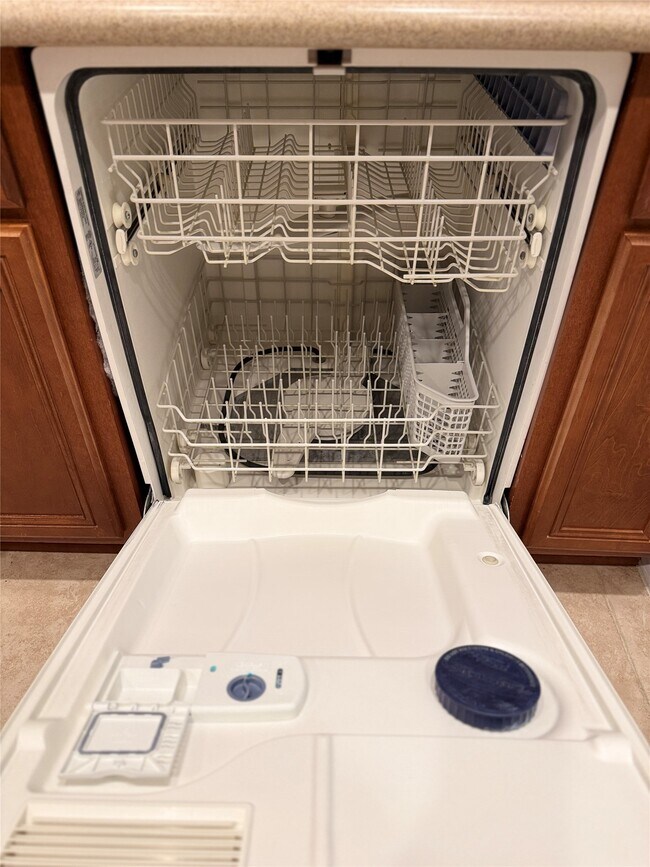 Building Photo - 13600 Breton Ridge St