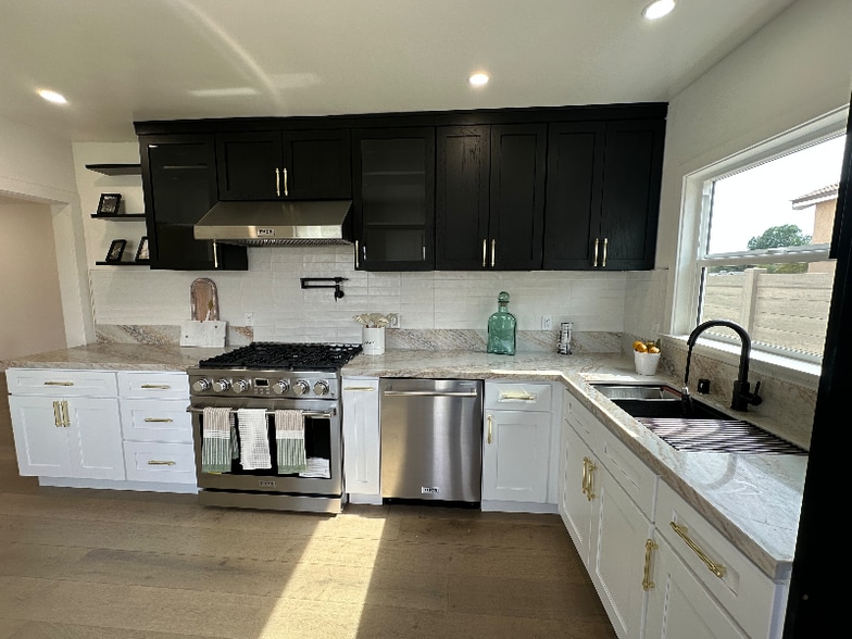 Building Photo - 16913 Covello St