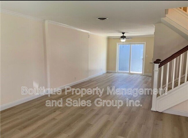 Building Photo - 2336 Minuteman Way