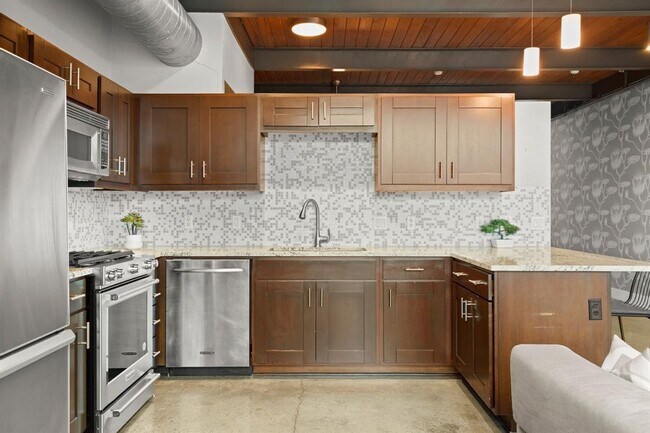 Building Photo - 2205 N Lamar Blvd