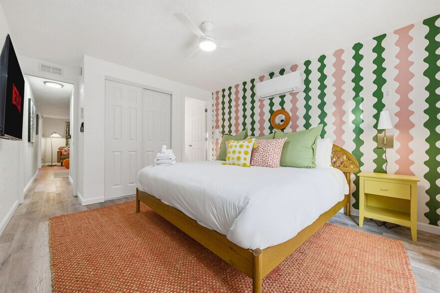 Building Photo - 3116 Karen Ave