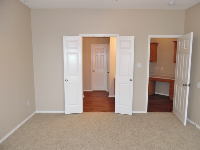 Building Photo - 3 Bedroom in Eagle Mountain-Saginaw Schools