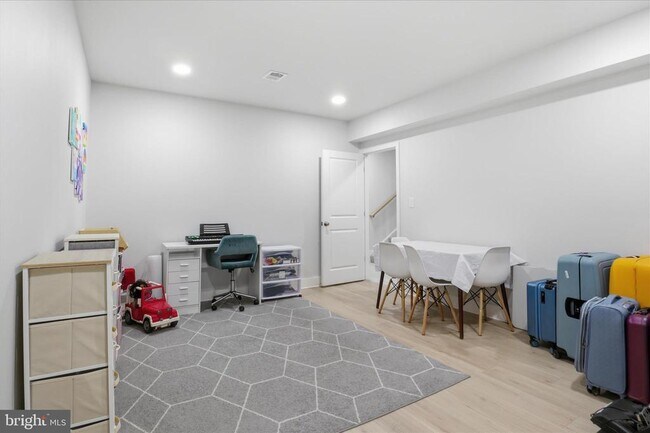 Building Photo - 22773 Orch Grv Dr