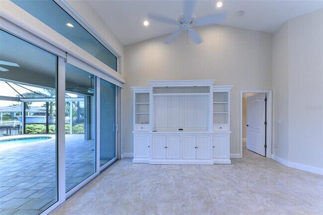 Building Photo - 566 Port Bendres Dr
