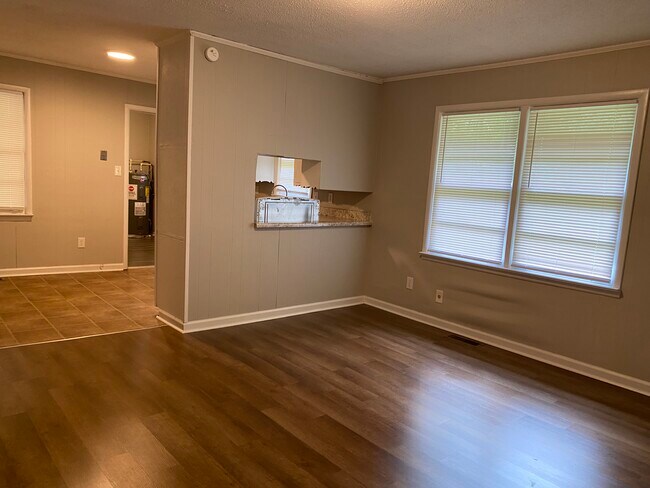 Building Photo - 36 Ridgemont Dr
