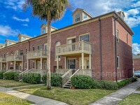 Building Photo - 1550 Palm Ave