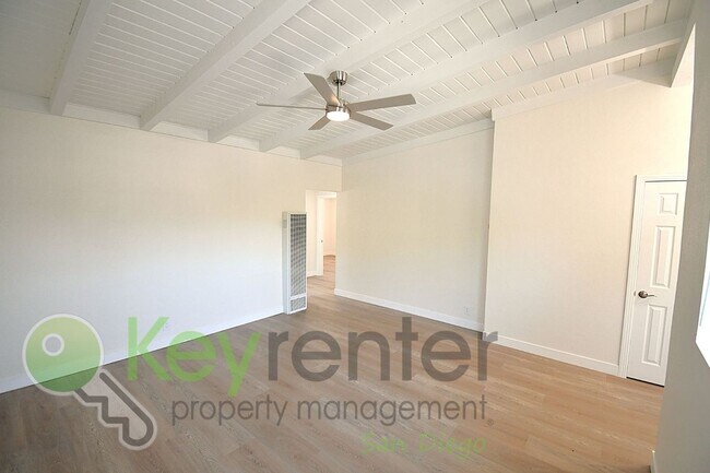 Building Photo - 209 Civic Center Dr