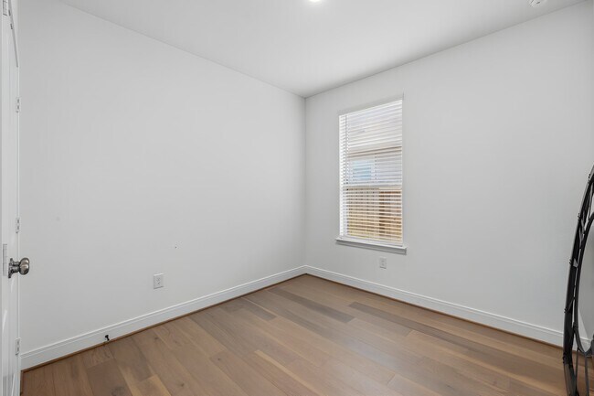 Building Photo - 15222 Canyon Rapids Rd