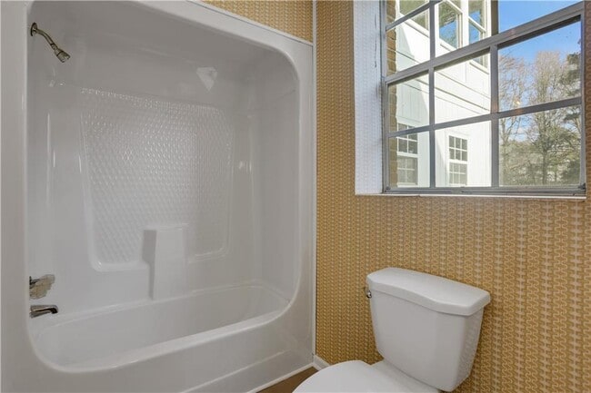 Building Photo - 600 Rounsaville Rd