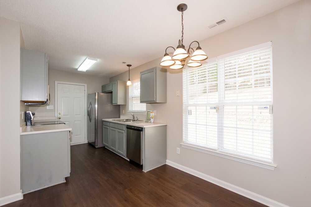 Building Photo - 8701 Terra Cotta Dr
