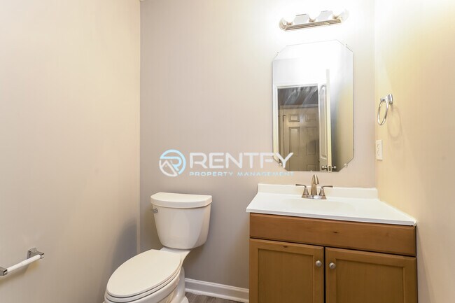 Building Photo - 5191 Liberty Hall Cir