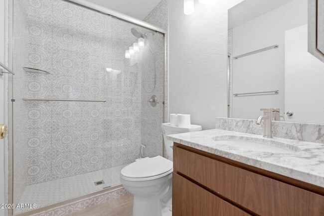 Building Photo - 780 E Eugie Ave