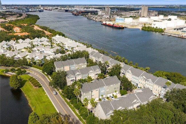 Building Photo - 1427 Harbour Walk Dr