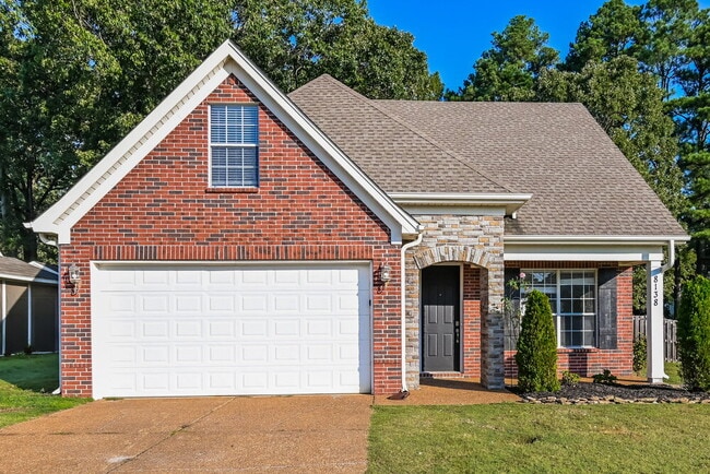 Primary Photo - 8138 Woodson Dr