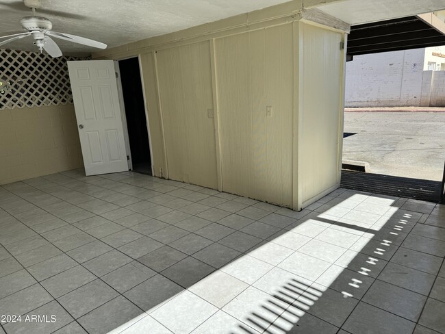 Building Photo - 4347 W Ocotillo Rd