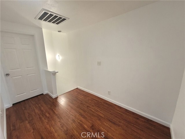 Building Photo - 5730 Vineland Ave