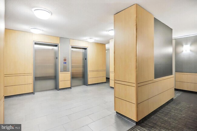 Building Photo - 4242 East-West Highway Unit 420