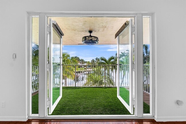 Building Photo - 1333 SW 175th Way