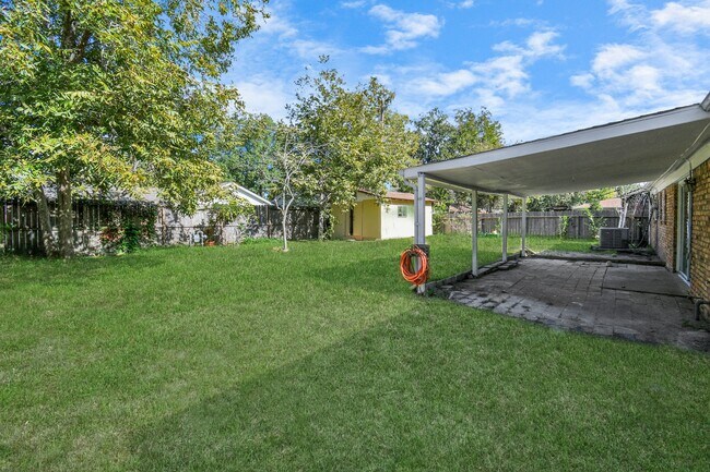 Building Photo - 9622 Vilven Ln