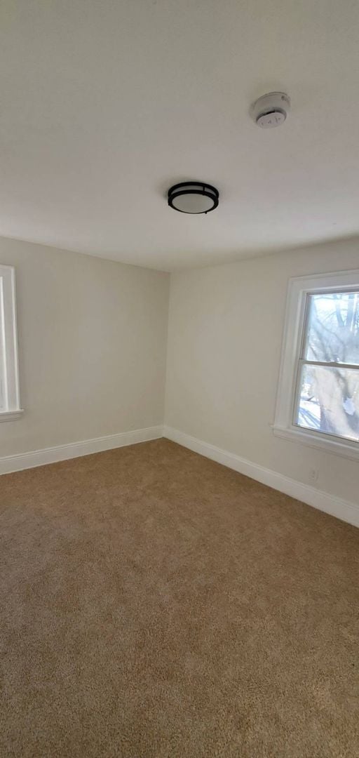 Building Photo - Charming 3-Bedroom Single Family Home Now Available for Rent