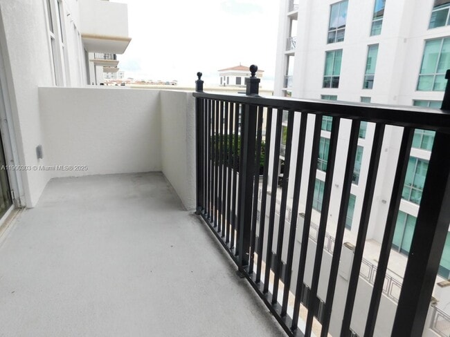Building Photo - 4100 Salzedo St