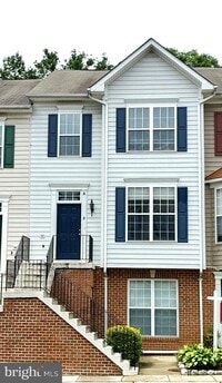 Building Photo - 8 Harbour Heights Dr