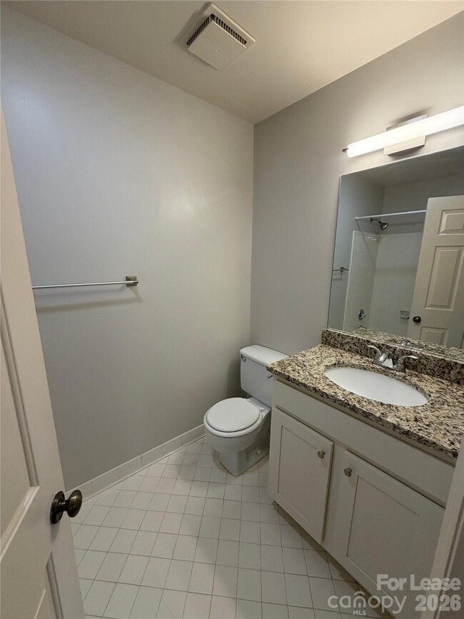 Building Photo - 6648 Bunker Hill Cir