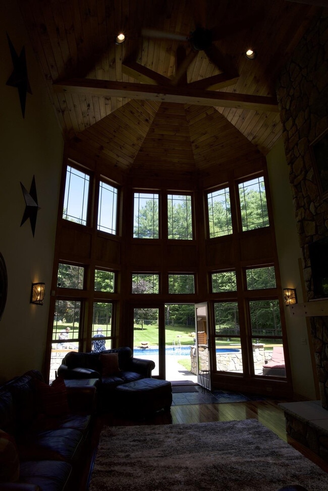 Building Photo - 32 Flat Rock Rd