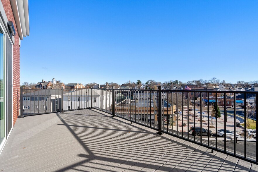 The Somerset 1026 Somerset Ave Winthrop MA 02152 Apartment Finder