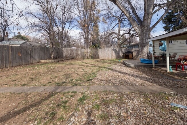 Building Photo - Students Welcome! Charming West Fort Collins Ranch Near Campus West & Foothills