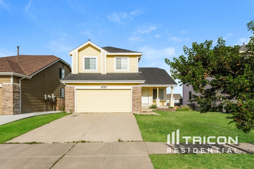 Primary Photo - 5051 Laredo Ridge Dr