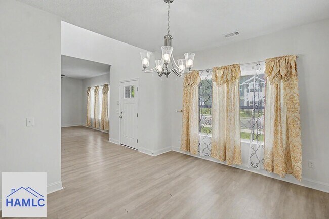Building Photo - 965 Meloney Dr