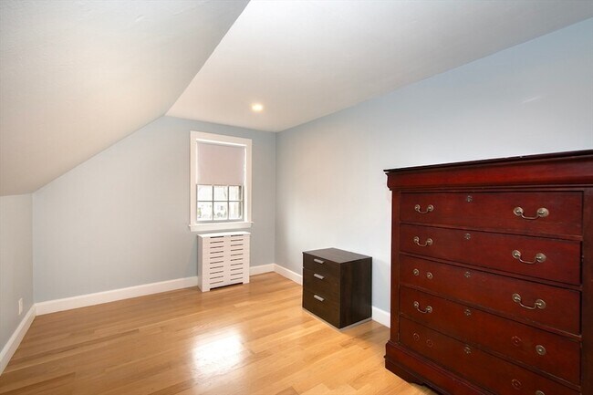 Building Photo - 75 Tower Ave