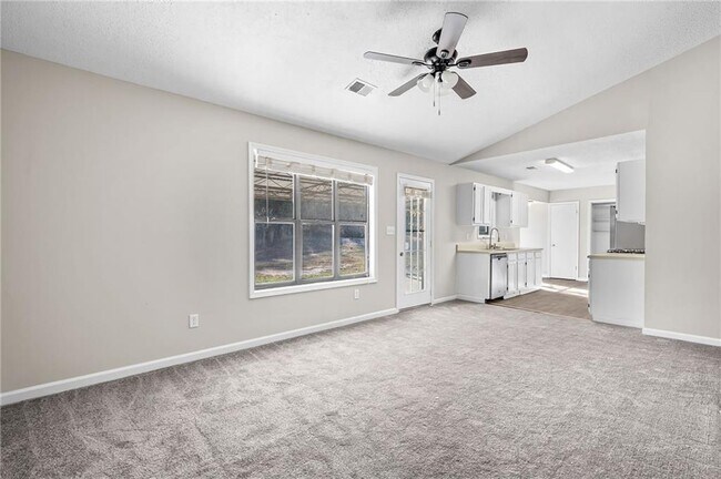 Building Photo - 5345 Memorial Ln SW