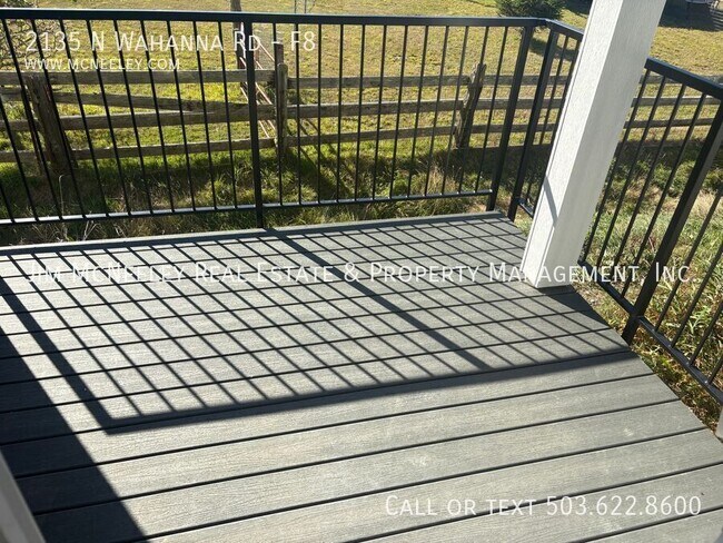 Building Photo - 2135 N Wahanna Rd