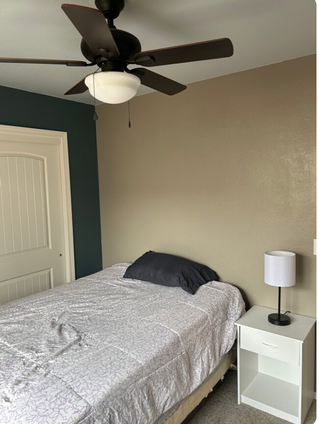 Building Photo - Beautiful Home in Prime Meridian Location