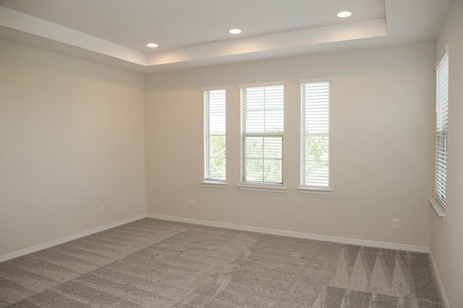 Building Photo - 1547 Bayfront Pk Aly