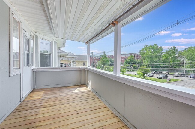 Building Photo - The Regis Montclair
