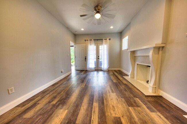 Building Photo - 4145 Humphrey St