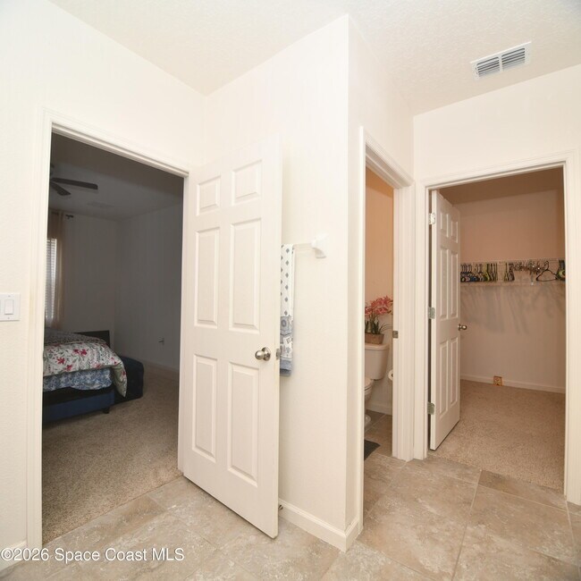 Building Photo - 439 Gancedo St SW