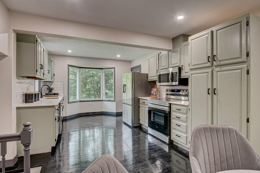 Kitchen1 - 11680 Meredith Ave