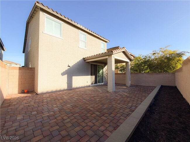 Building Photo - 9827 Cluny Ave