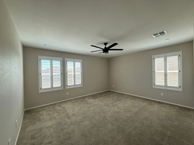 Building Photo - NLV 3 bed in a gated community!