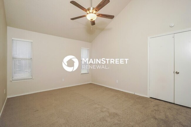 Building Photo - 3 Bedroom Pet-Friendly Home in SAN ANTONIO...