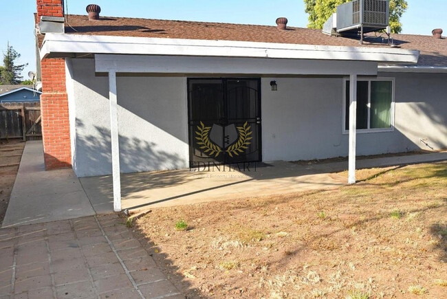 Building Photo - 5276 E Inyo St
