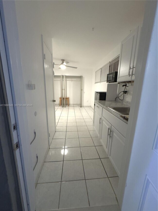 Building Photo - 8490 SW 47th St