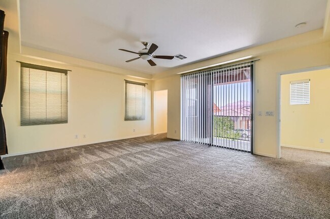 Building Photo - Beautiful 3 bedroom in Tuscany  community